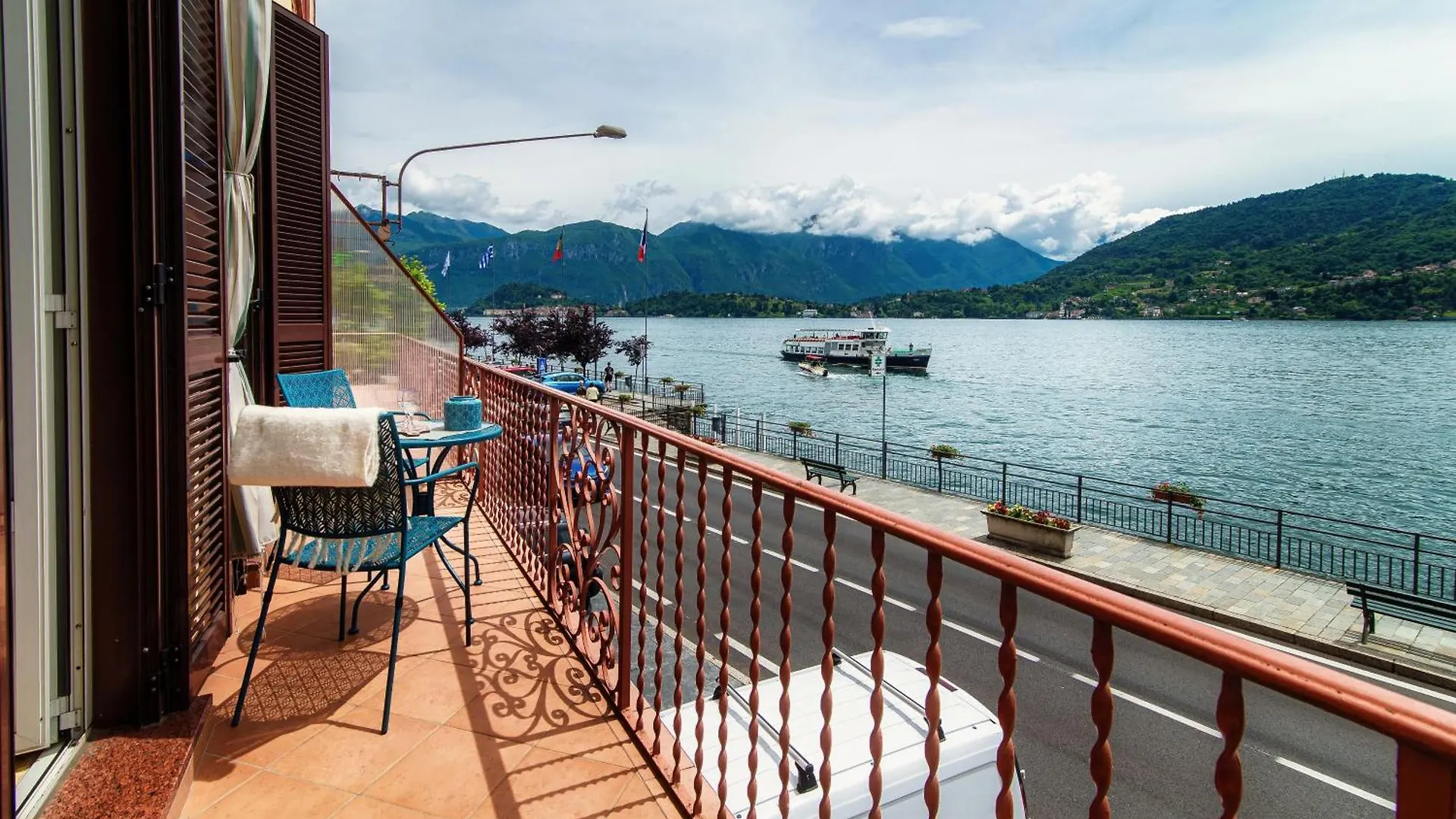 Apartment Portici Brentano - By Myhomeincomo Tremezzo